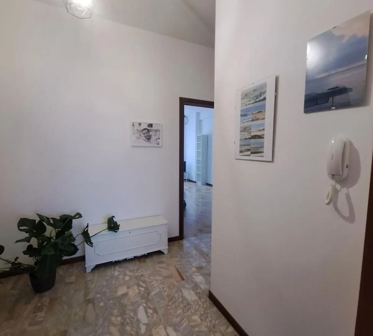 Marisa'S Apartment Albenga 0*,